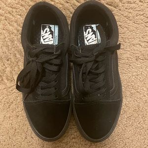 Canvas Vans Old Skool Size Wmns 7.5/ Mens 6.0. Only worn once!!